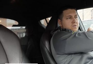 chauffeur taxi