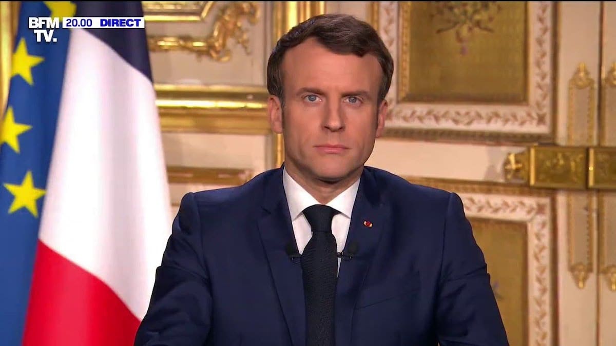 emmanuel macron interpeller miss france