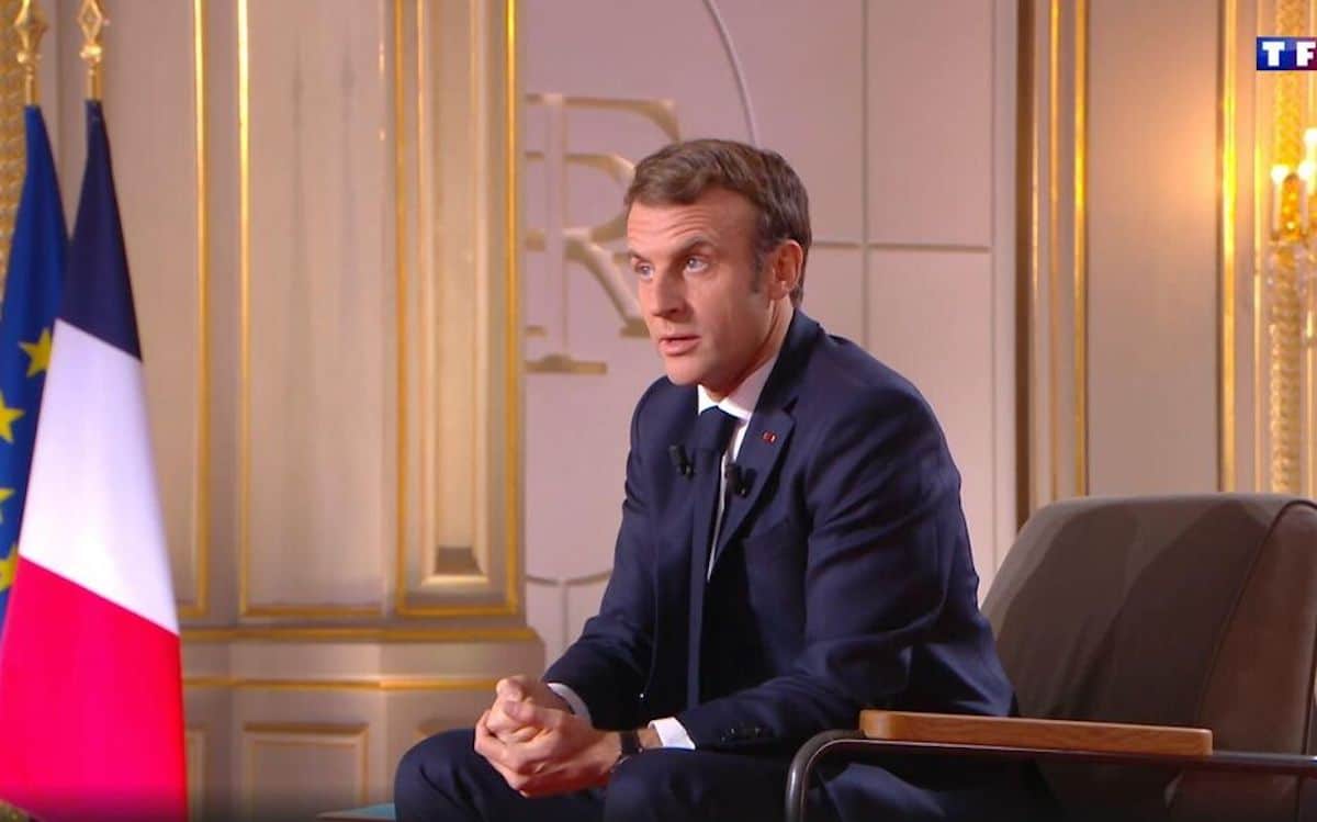 emmanuel macron prise parole retraite