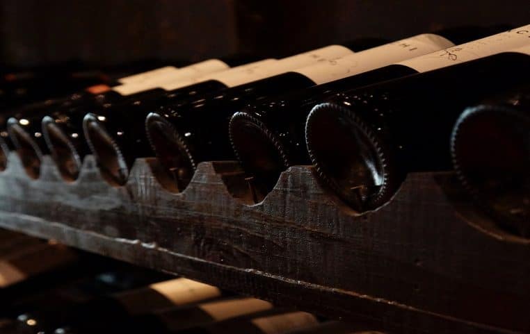 Aux enchères, la collection de vins prestigieux de Château d'Yquem a atteint un montant exorbitant