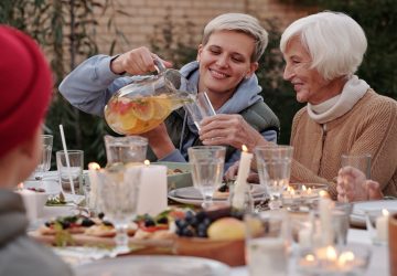 Cinq générations l'accompagnent pour célébrer ses 100 ans