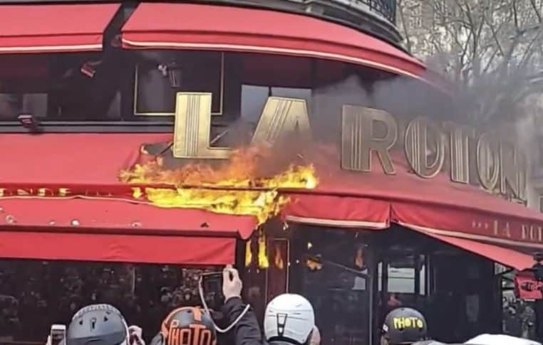 Incendie au restaurant la Rotonde : après la manifestation contre la réforme, "toute l'équipe est traumatisée"