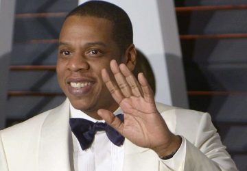 Le débat est né : deux ministres présents au concert de Jay-Z en pleine crise sociale