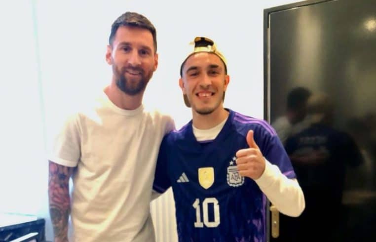 Lionel Messi et Juan Polcan, un fan