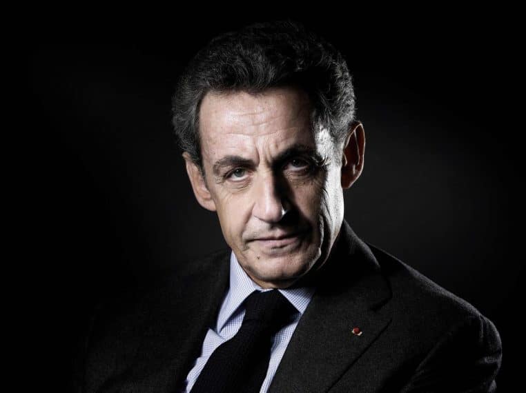 Nicolas Sarkozy emmanuel macron elisabeth borne france politique premier ministre