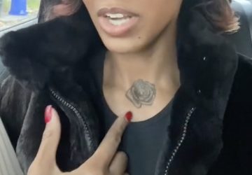 Son tatouage de fleur dans le cou est totalement raté et ressemble à un chou