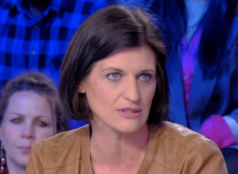 "Elle laisse tomber un bébé et le rattrape au dernier moment pour rigoler" : Nouveau témoignage choc sur la maltraitance en crèche