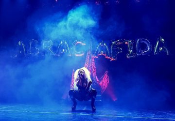 afida turner abracafida show spectacle musique danse théâtre trévise paris critique