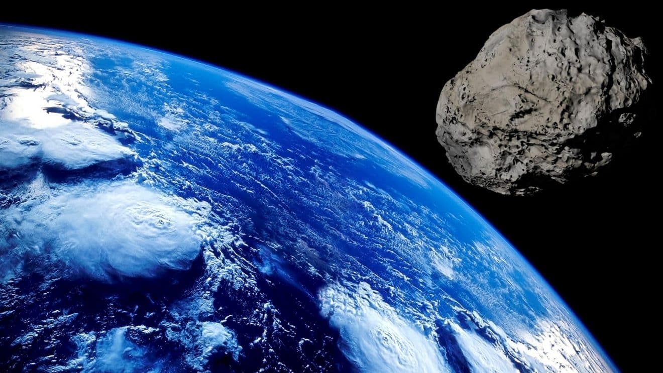 Un astéroïde frôle la Terre