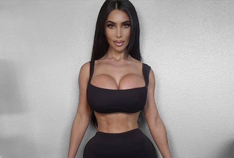La sosie auto-proclamée de Kim Kardashian décède d'une crise cardiaque