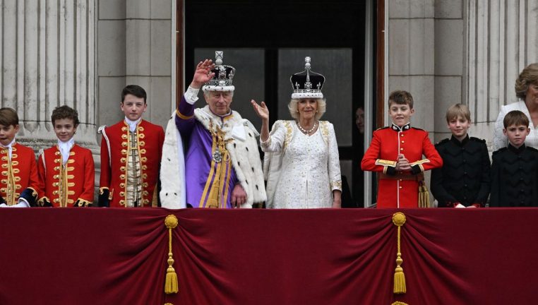 couronnement charles III angleterre grande-bretagne argent famille royale 