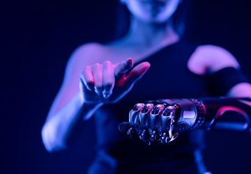 Des hommes peuvent désormais louer une Intelligence Artificielle en guise de petite amie virtuelle