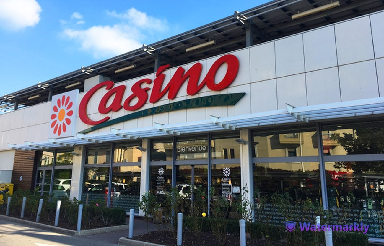 Casino vend une centaine de magasins