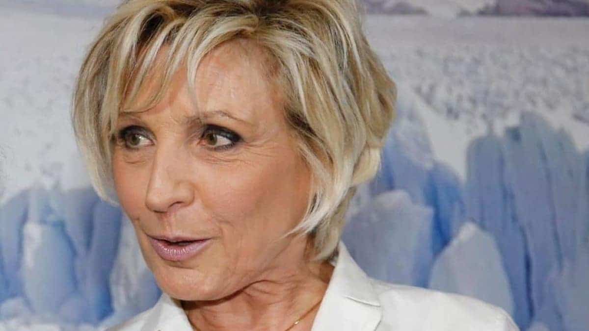 Evelyne Dhéliat se confie sur son cancer