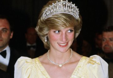 lady diana collier (1)