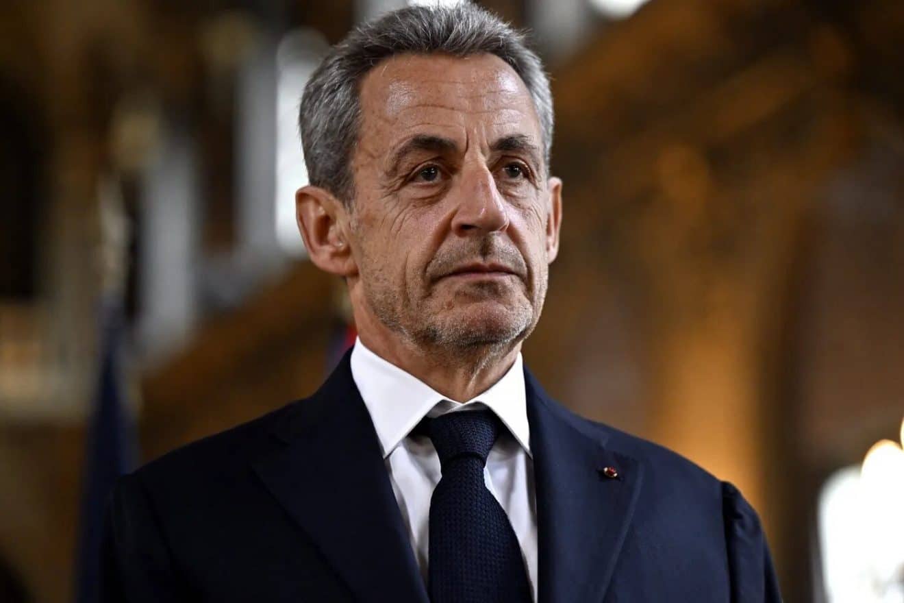 Nicolas Sarkozy condamné à un an de prison ferme