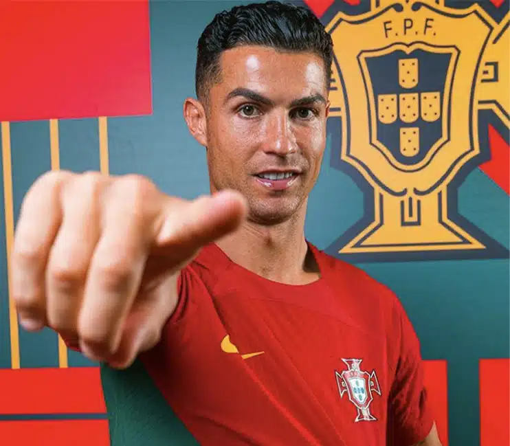 Cristiano Ronaldo vernis noir raison actu football
