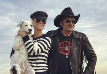Johnny Hallyday : cette incroyable surprise de ses fans sur sa tombe qui a ému Laeticia