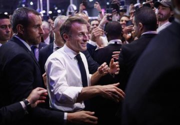Kylian Mbappé au PSG ? Emmanuel Macron réagit et prend position