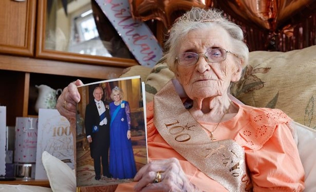 femme centenaire revele secret longevite