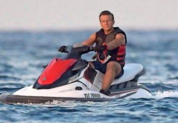 macron vacances