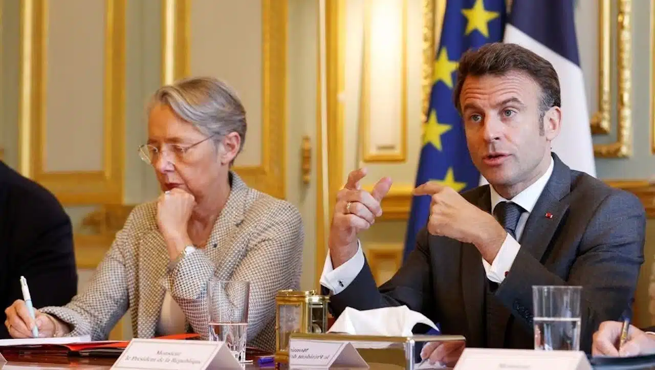 macron borne