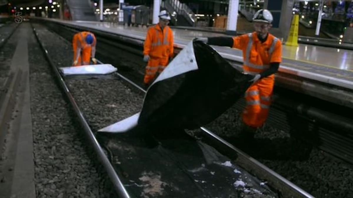 ne pas utiliser toilettes train arret