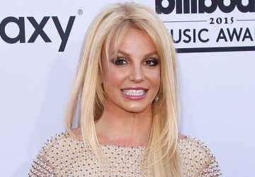 Insolite : Britney Spears frappée au visage pour avoir demandé un selfie
