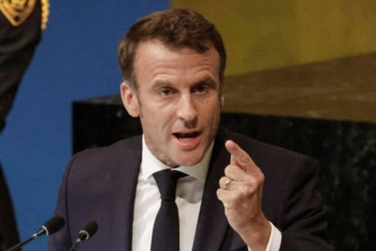 emmanuel macron colis (1)