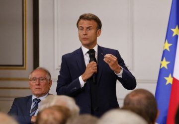 emmanuel macron emeutes (1)