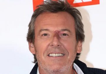 Jean-Luc Reichmann dément l'existence d'une demeure à Versailles