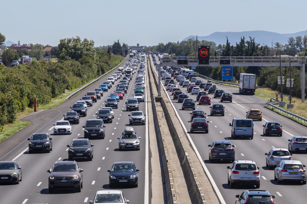 homme-retrouve-pendu-autorotoute-automobiliste-choc