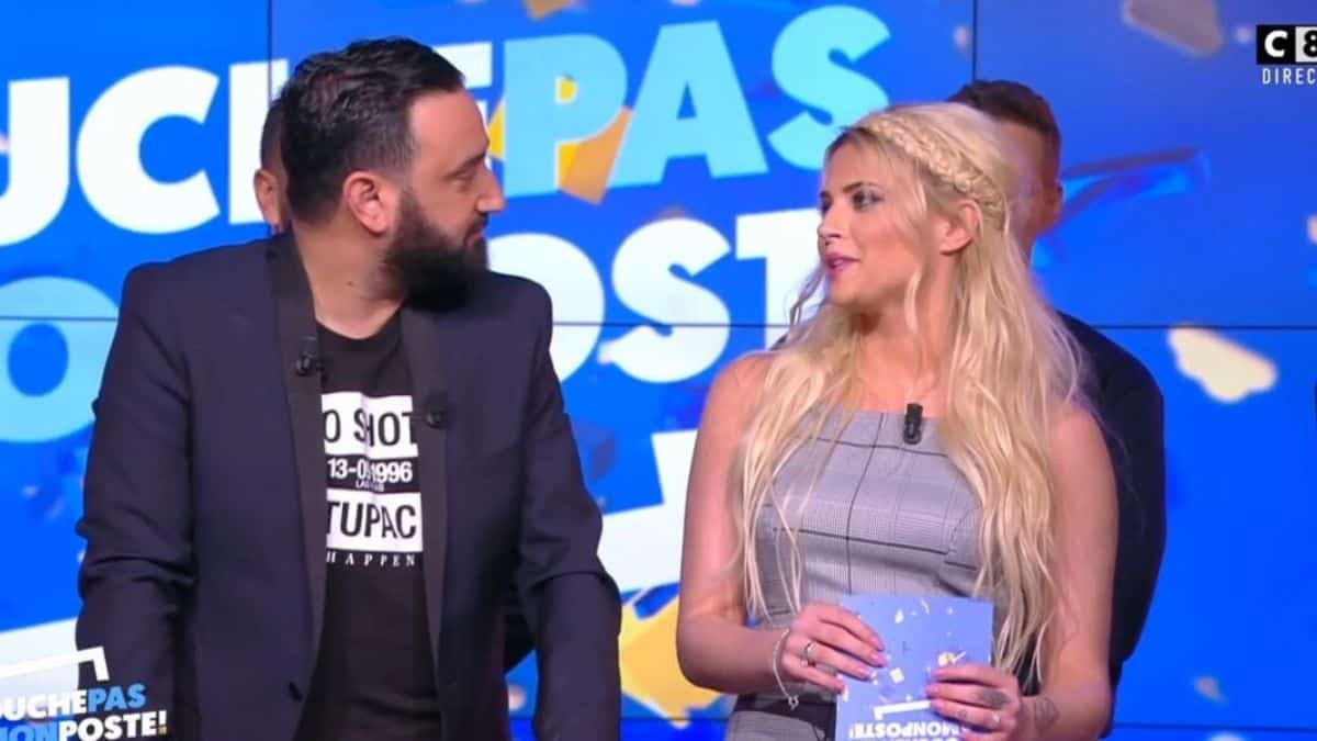 kelly vedovelli fou amoureux cyril hanouna vacances corse