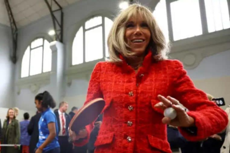 brigitte macron camilla ping-pong (1)