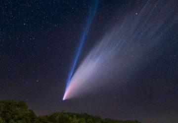 comete scintillante phenomene ciel 437 ans