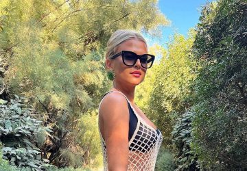 Kelly Vedovelli fait monter la température sur Instagram