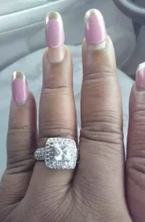 partage photo bague fianciailles detail internautes commentaire