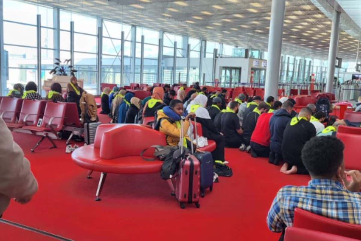 aeroport roissy priere musulmane