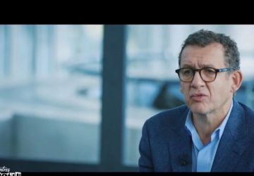 dany boon confidence argent journaliste