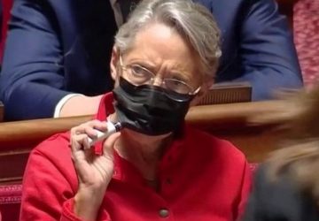 elisabeth borne vapote assemblee