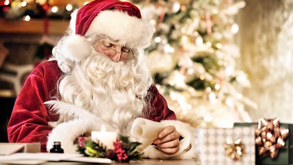 Blague du jour Une femme célibataire tente de séduire le Père Noël