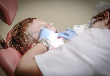 Dentiste : plus de 1000 patients obligés de se dépister