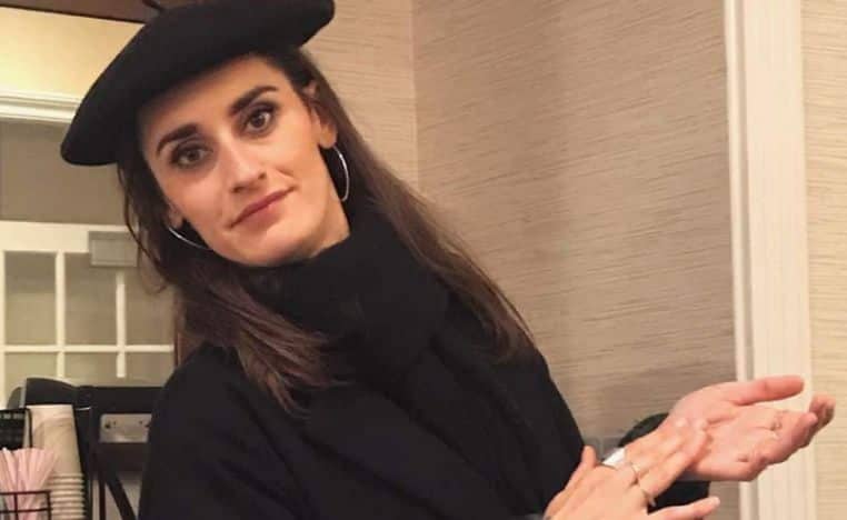 chanteuse yelle accuse cauet viol