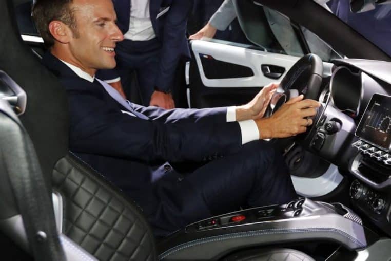 emmanuel macron location voiture electrique (3)