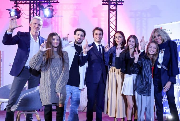 Gabriel Attal lors d'un évènement contre le harcèlement scolaire.