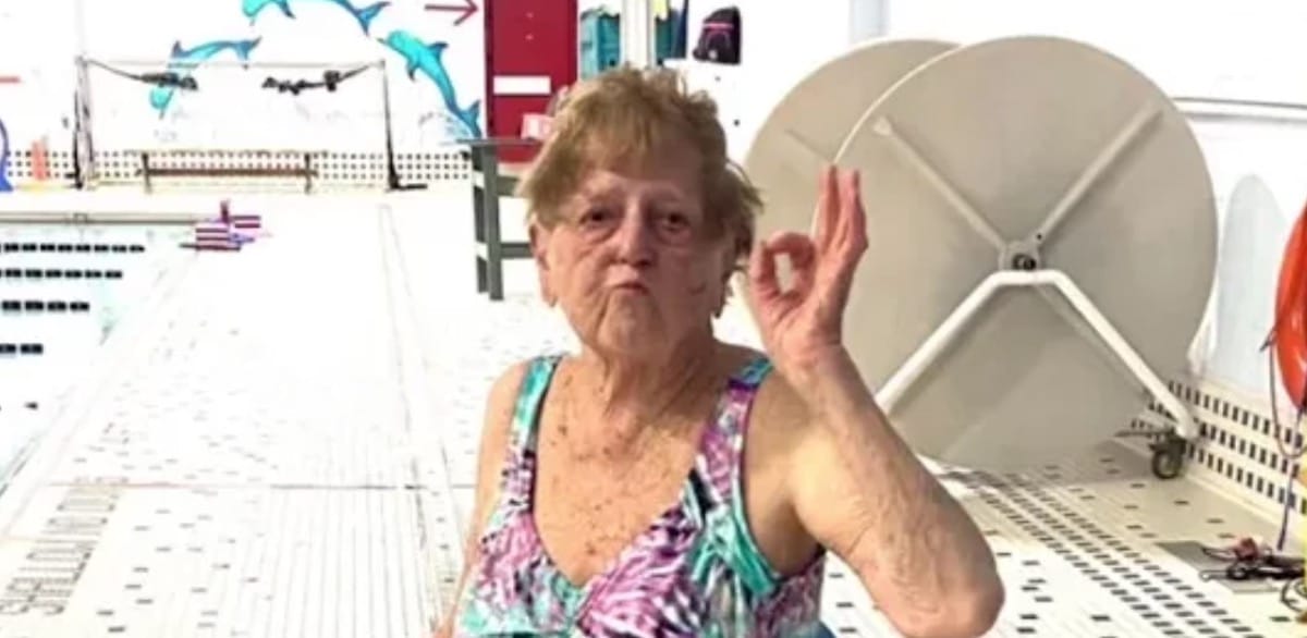 femme 93 ans en parait 50