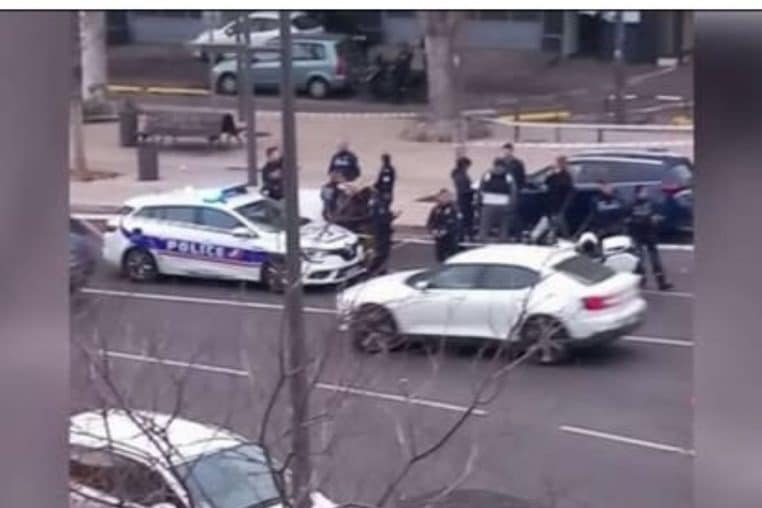 homme battu parking marseille police (2)