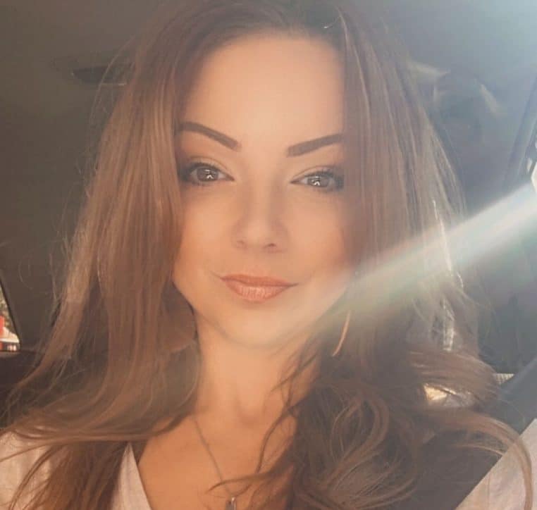 Elle devient grand-mère à 37 ans