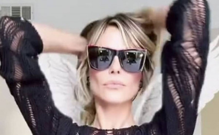 Heidi Klum soutien gorge soutien-gorge torride photos actu