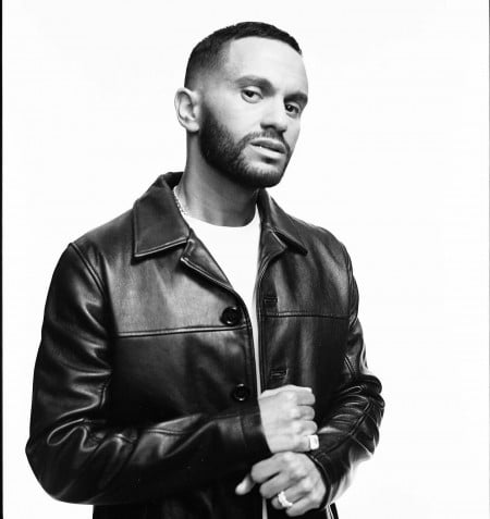 Malik Bentalha nous régale avec sa vanne sur Guillaume faisant une hydrocution